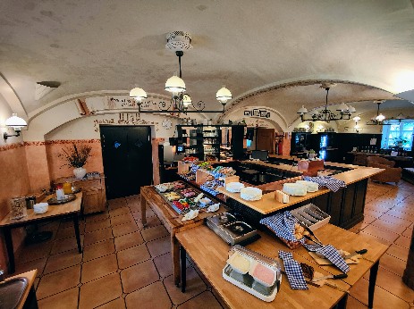 Frühstücksbuffet von 7:00 bis 9:00 Uhr